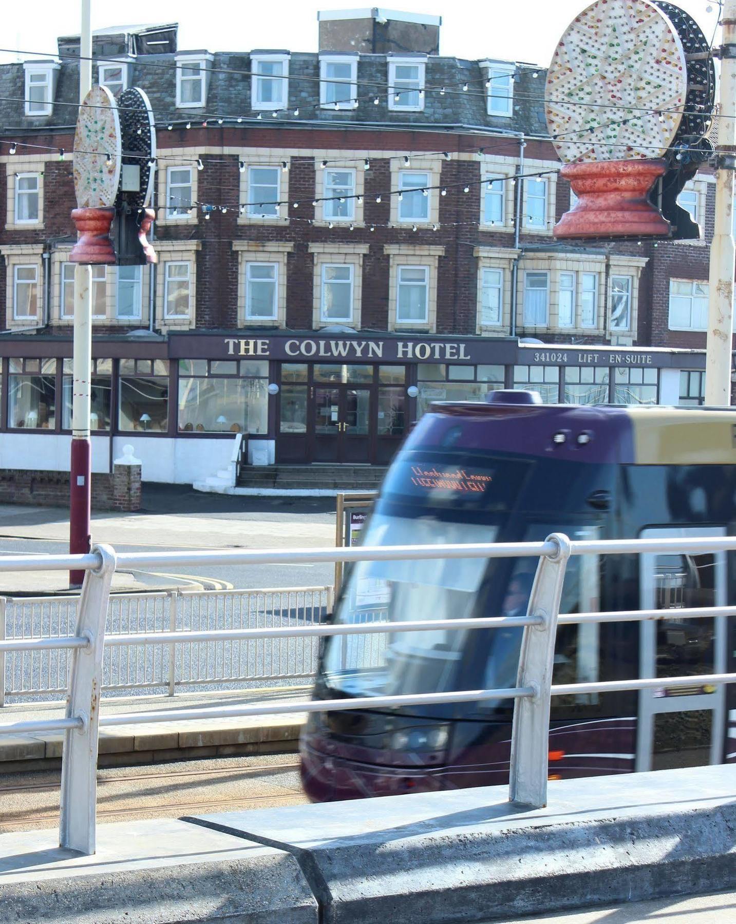 The Colwyn Hotel - Near Pleasure Beach Blackpool Dış mekan fotoğraf